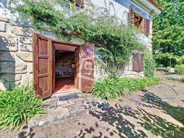 Moradia, Penha Longa e Paços de Gaiolo