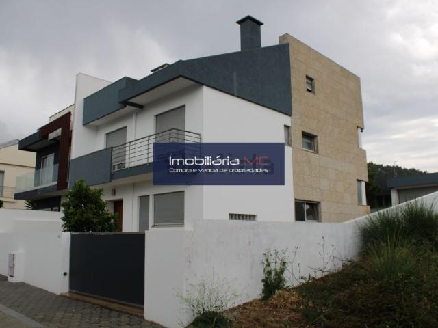 Moradia, Perosinho