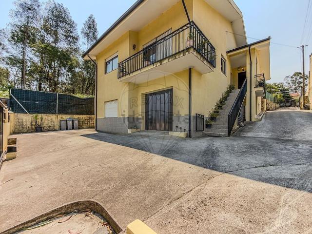 Moradia, Perosinho