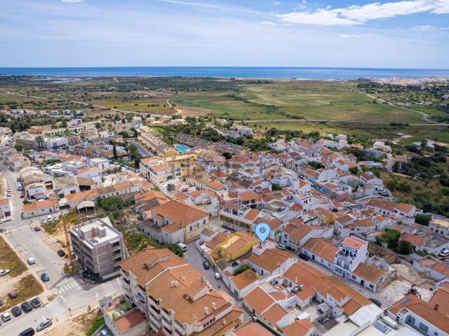 Moradia, Pêra