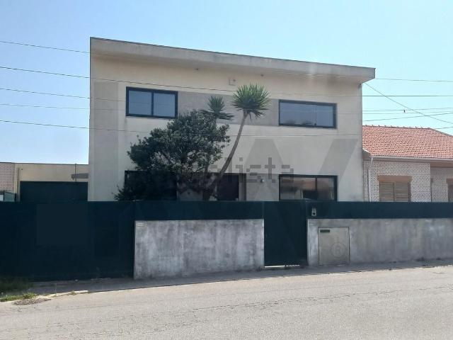 Moradia, Perafita Lavra Santa Cruz do Bispo