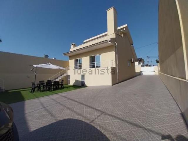 Moradia, Perafita Lavra Santa Cruz do Bispo