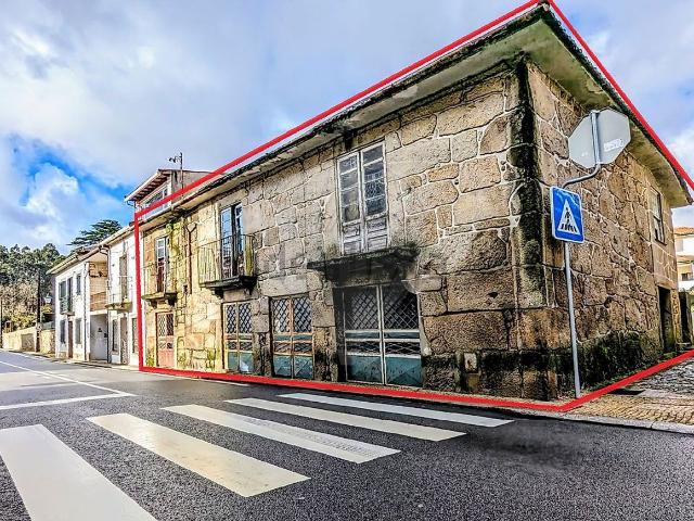 Moradia, Pico de Regalados Gondiães Mós
