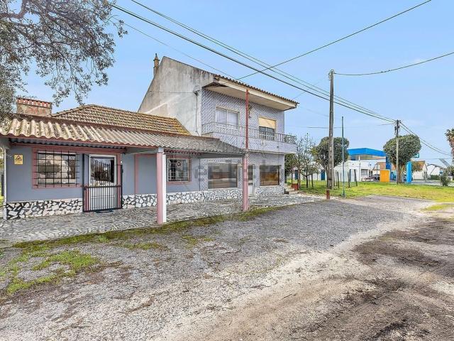 Moradia, Poceirão e Marateca