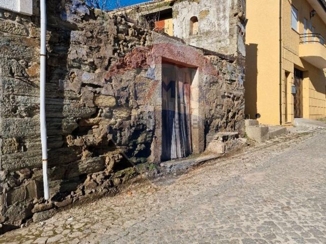 Moradia, Poiares