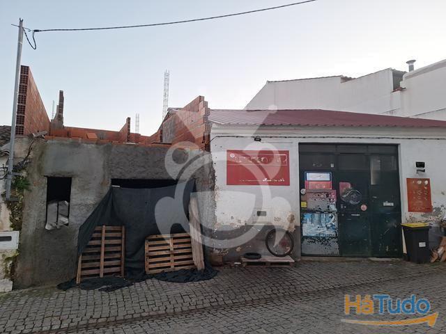 Moradia por concluir | 26054061868