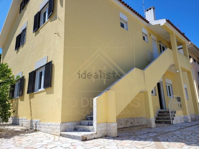Moradia, Porto Salvo