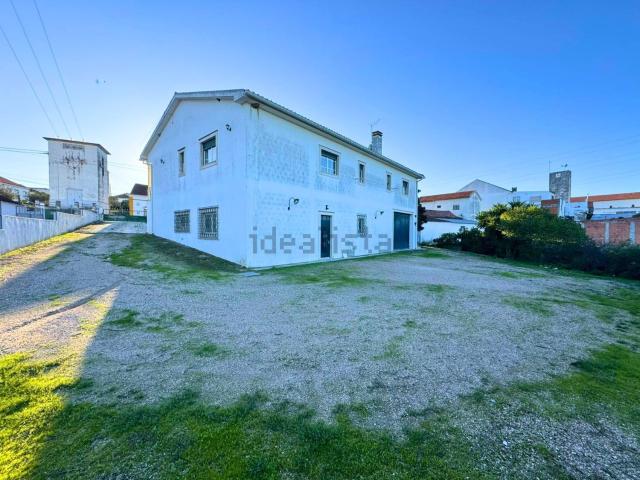 Moradia, Póvoa da Isenta