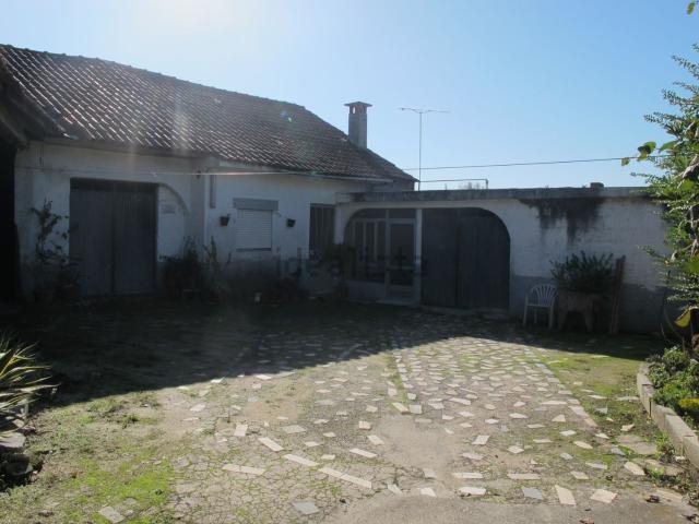 Moradia, Póvoa de Midões