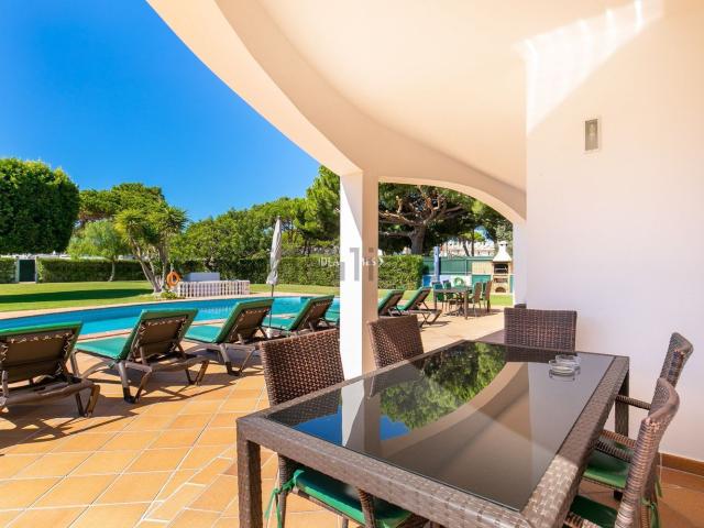 Moradia, Praia da Falésia, Albufeira e Olhos de Água