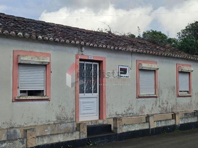 Moradia, Praia da Vitória Santa Cruz