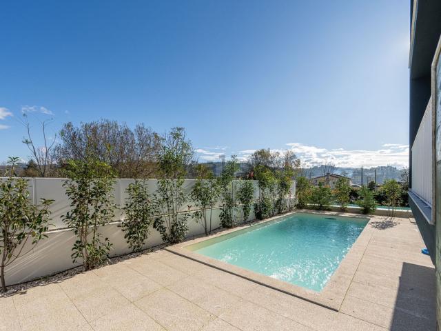 Moradia, Prazins Santo Tirso e Corvite