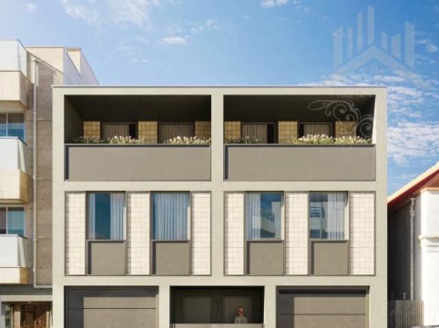 Moradia T4 Contemporânea de luxo: com Piscina, Jardim e Terraços | Centro de Matosinhos