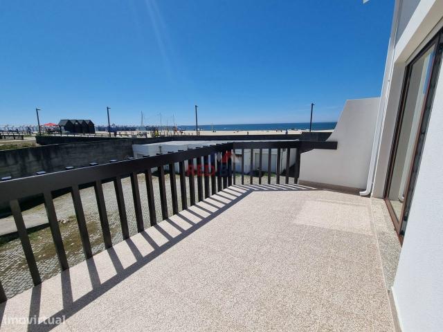 MORADIA, PRIMEIRA LINHA DE MAR, AVER O MAR, PVOA DE VARZIM