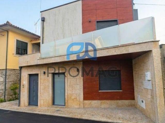 Moradia Pronta a Habitar | 26064060906