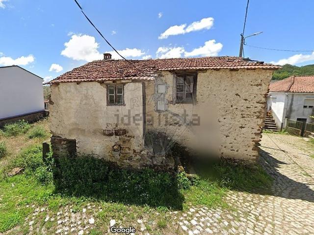Moradia, Quintela de Lampaças