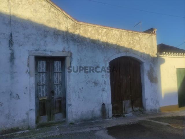 Moradia_Ruína