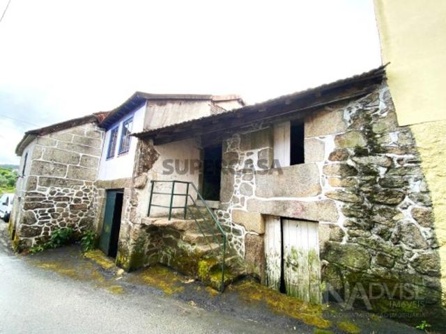 Moradia Rústica T3 Venda em Couto de Baixo e Couto de Cima,Viseu