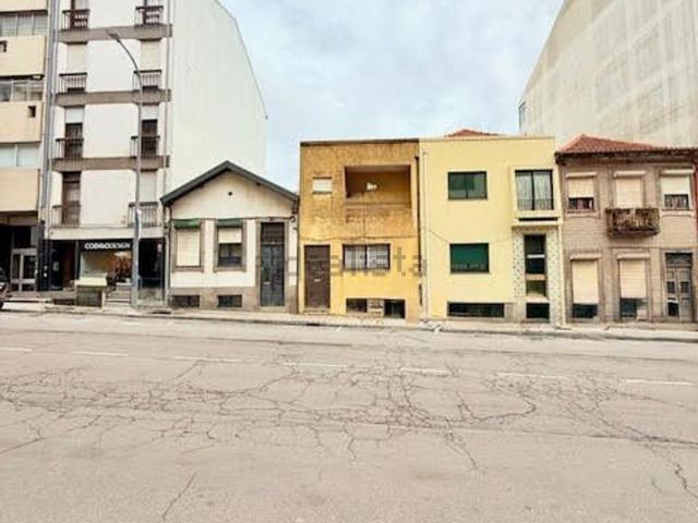 Moradia, Ramalda Alta, Cedofeita Santo Ildefonso Sé Miragaia São Nicolau Vitória