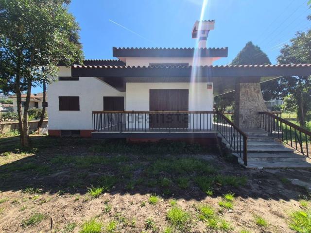 Moradia, Recardães e Espinhel