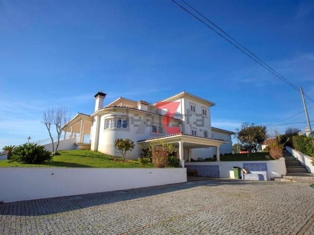 Moradia, Regueira de Pontes