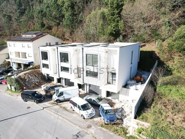 Moradia, Refojos de Basto Outeiro Painzela