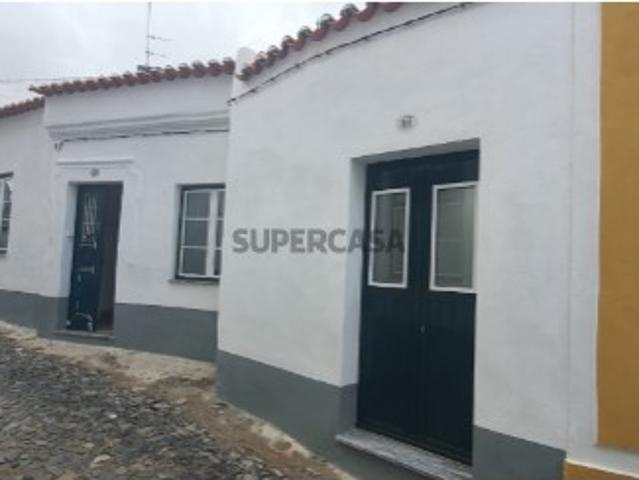 Moradia Remodelada no Centro Histórico de Beja