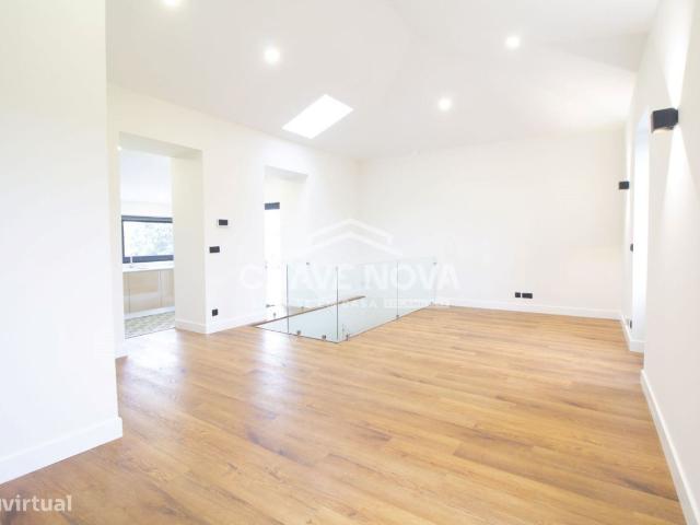 Moradia Renovada T3 com jardim PRT/01327/CO