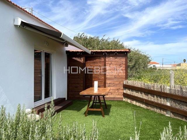 Moradia Renovada + Terreno Urbano com T2 e Tiny House