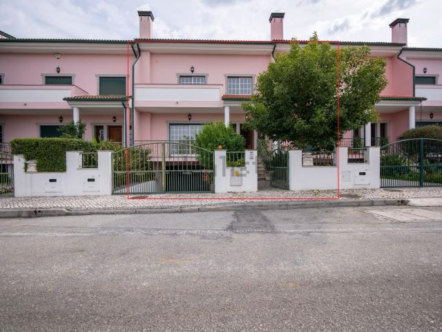 Moradia, Repeses e São Salvador