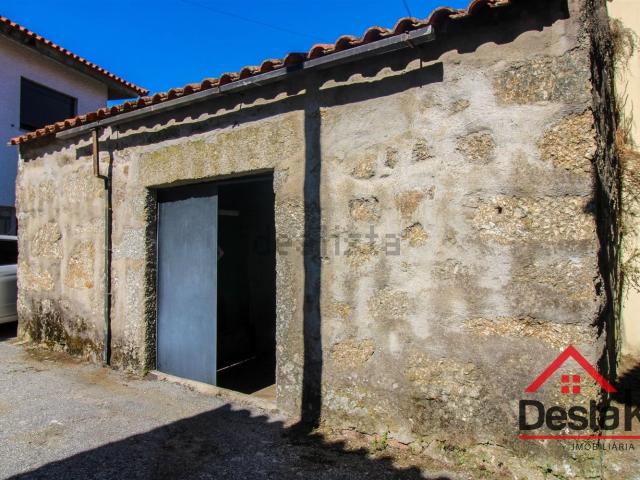 Moradia, Repeses e São Salvador