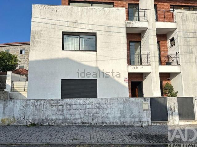 Moradia, Riba de Ave