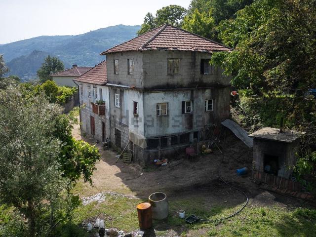 Moradia, Rio Caldo