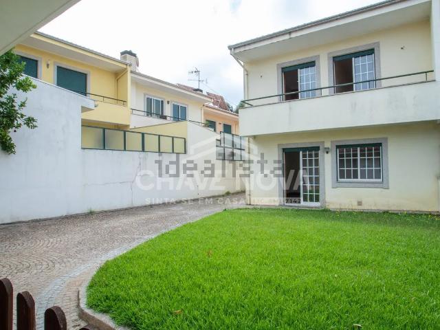 Moradia, Rio Meão
