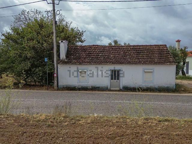 Moradia, São Vicente do Paul e Vale de Figueira