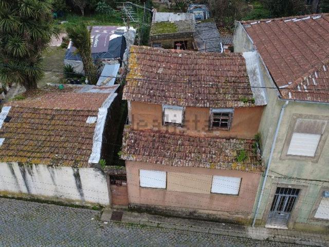 Moradia, São Cosme Valbom Jovim