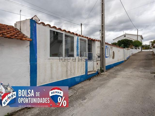 Moradia, São Facundo e Vale das Mós
