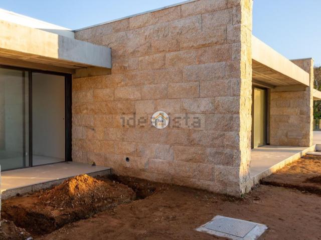 Moradia, São Felix da Marinha
