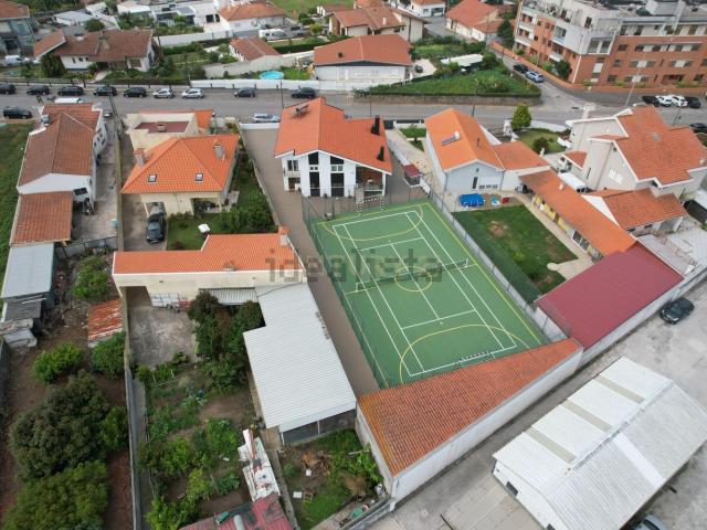 Moradia, São Felix da Marinha