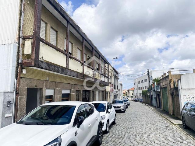 Moradia, São Mamede de Infesta e Senhora da Hora