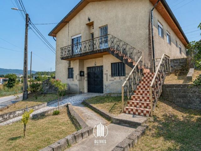 Moradia, São Martinho Candoso