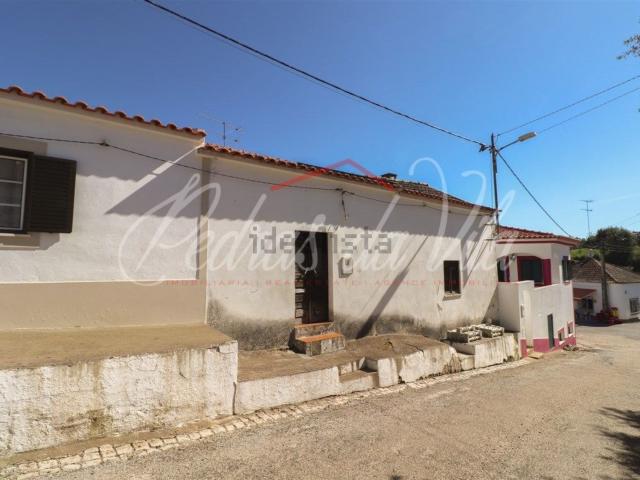 Moradia, São Martinho das Amoreiras