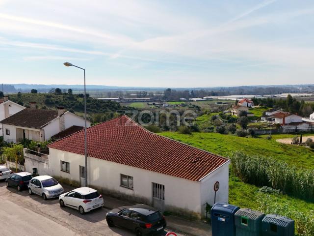 Moradia, São Martinho do Bispo e Ribeira de Frades