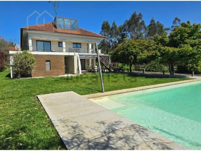 Moradia, São Miguel do Souto e Mosteirô