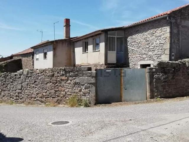 Moradia, São Pedro de Rio Seco
