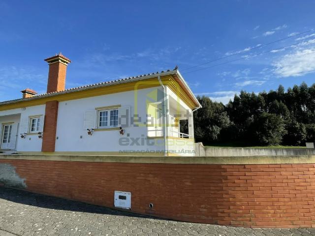 Moradia, São Salvador