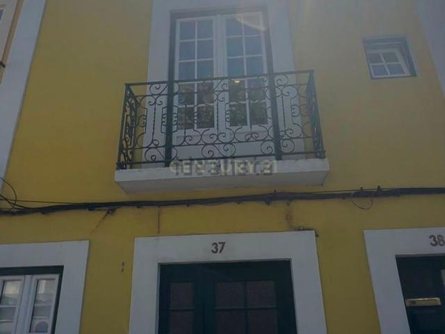 Moradia, São Sebastião