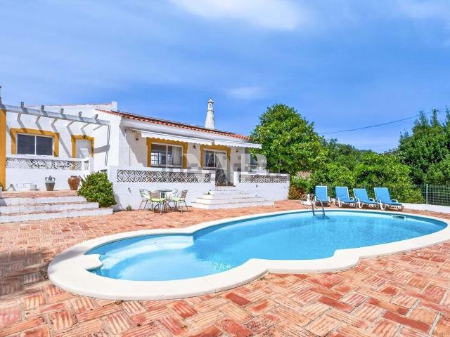 Moradia, São Sebastião