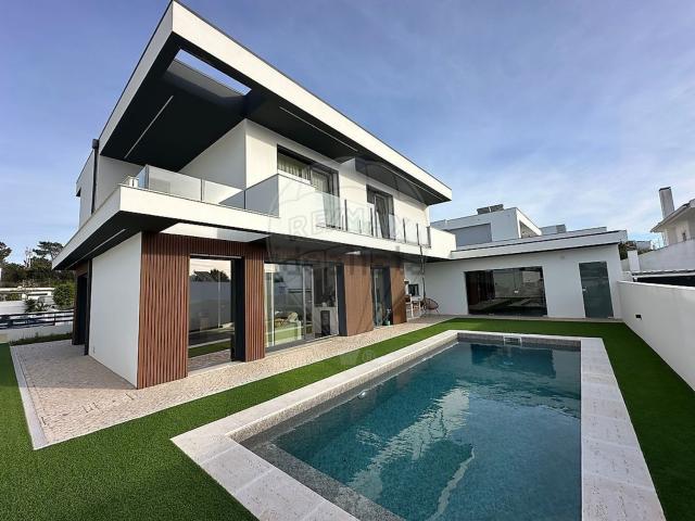 Moradia, São Sebastião