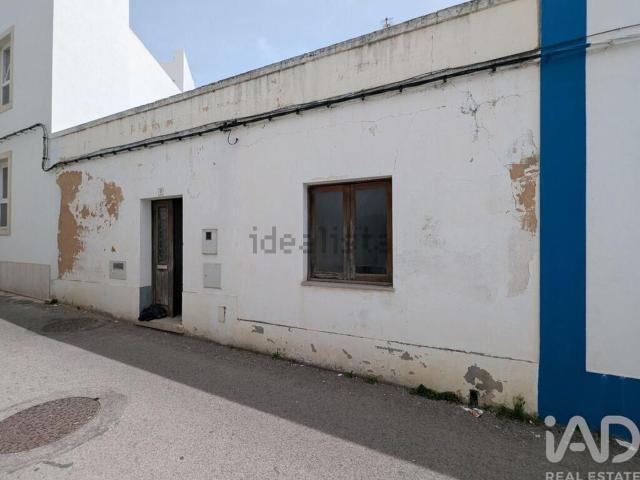 Moradia, São Sebastião